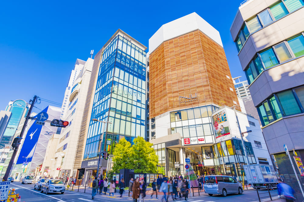 NU茶屋町（梅田）